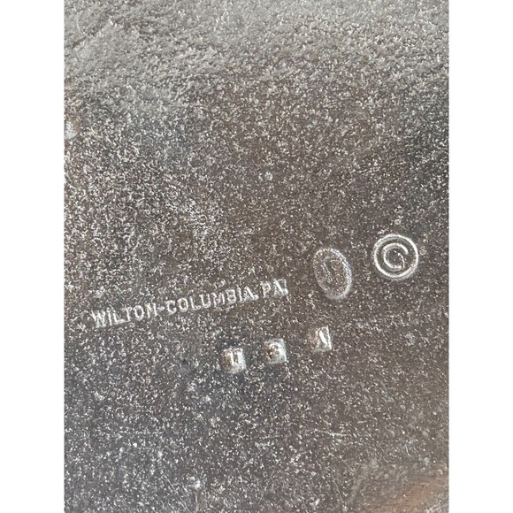 Vintage 70s Pewter Plate 1970s Holiday Winter Christmas Theme Decor Cottagecore - Picture 3 of 5